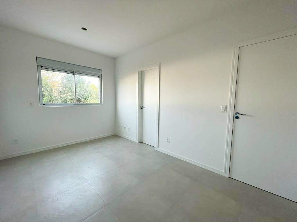 Apartamento à venda no Capoeiras: 