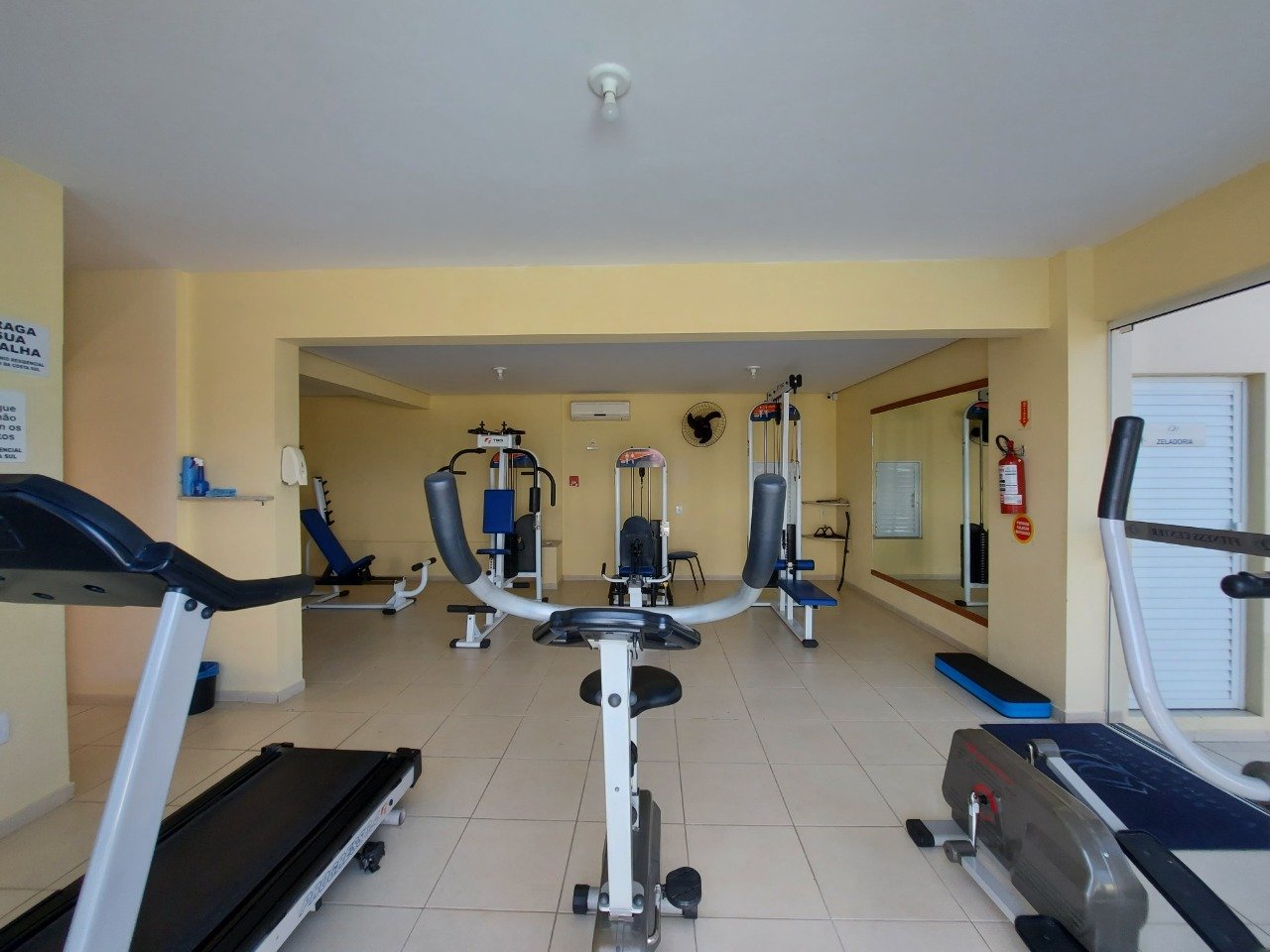 Apartamento à venda no Costeira do Pirajubaé: 