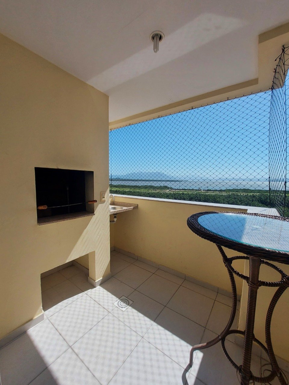 Apartamento à venda no Costeira do Pirajubaé: 