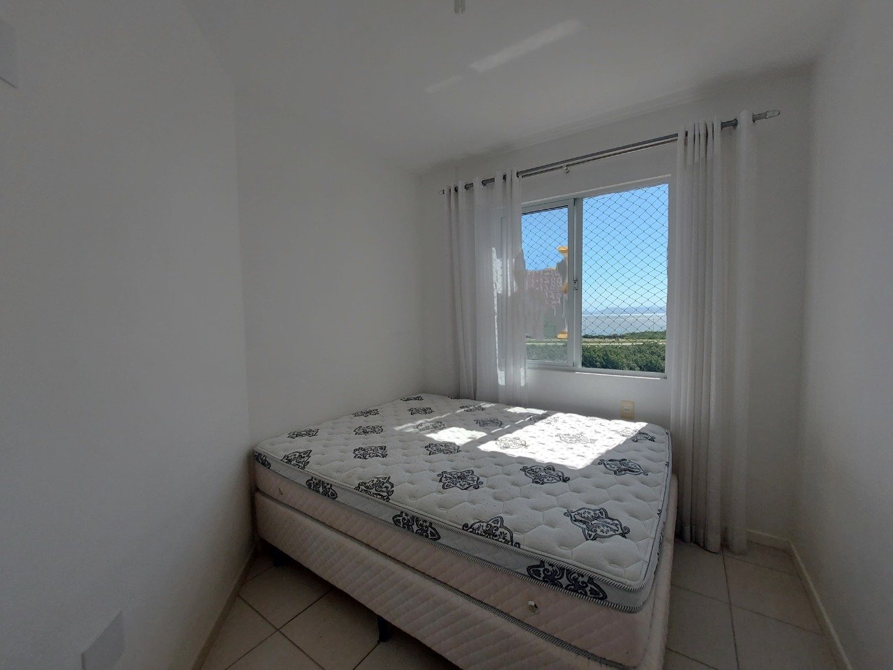 Apartamento à venda no Costeira do Pirajubaé: 