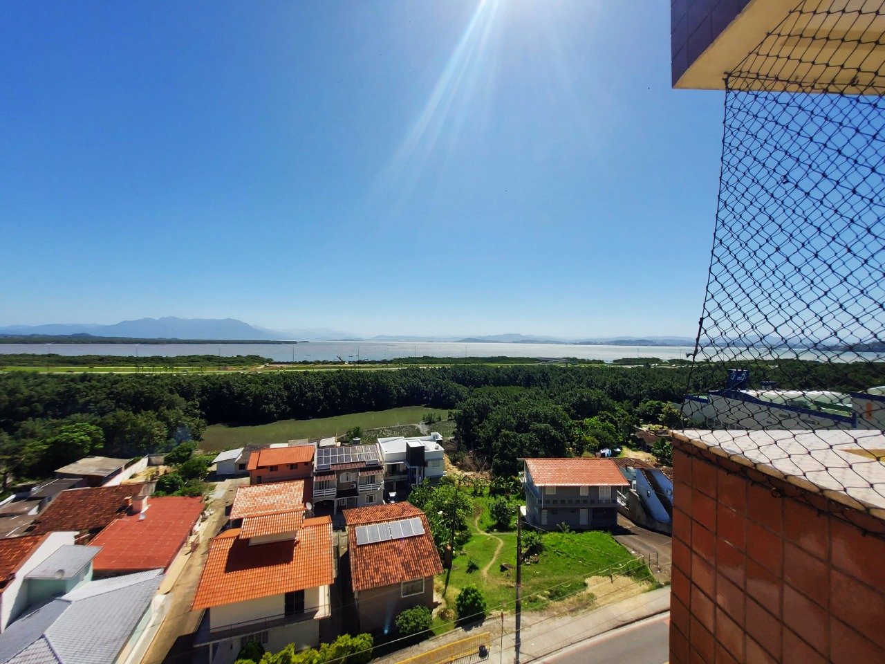 Apartamento à venda no Costeira do Pirajubaé: 