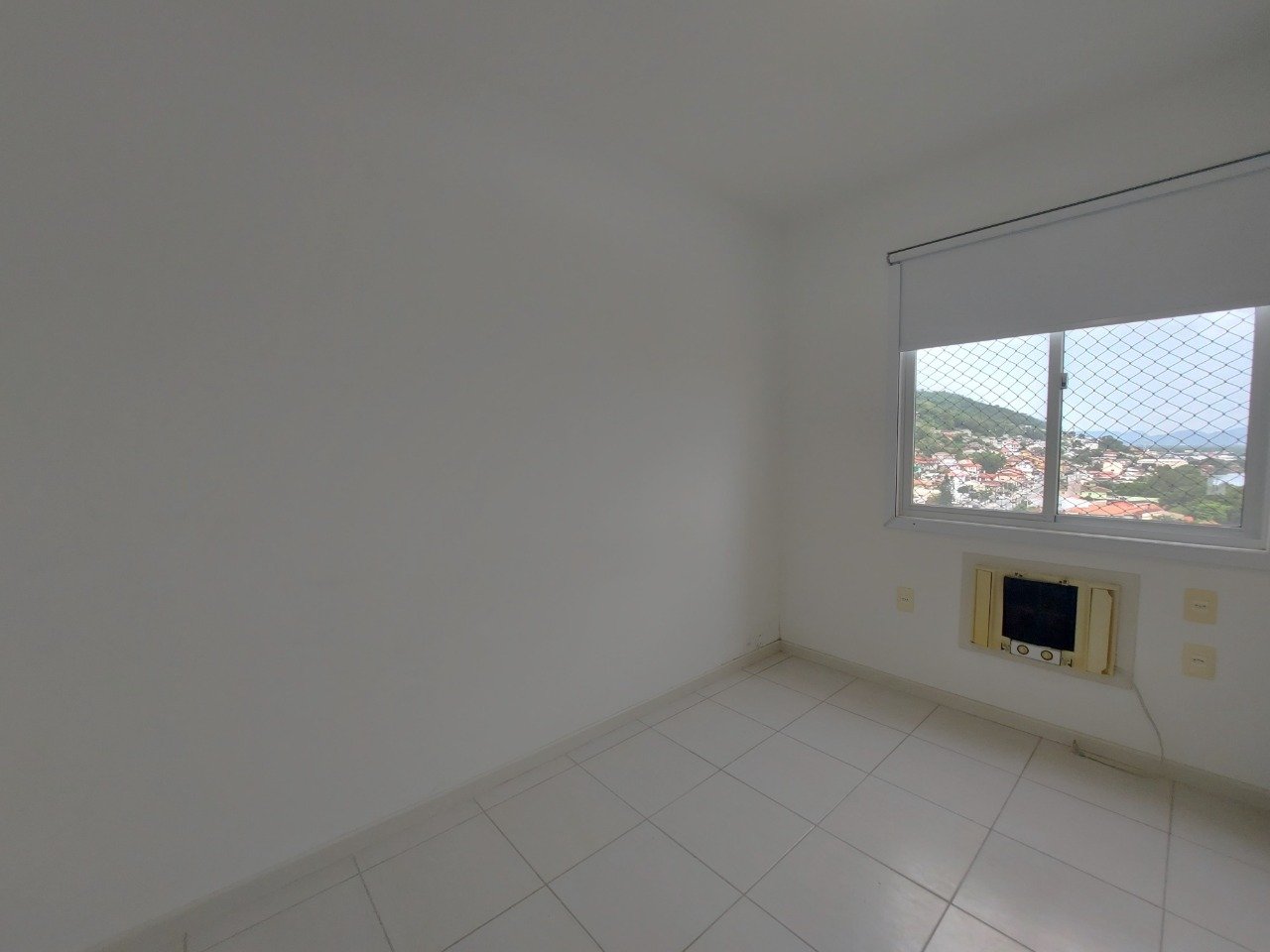 Apartamento à venda no Costeira do Pirajubaé: 