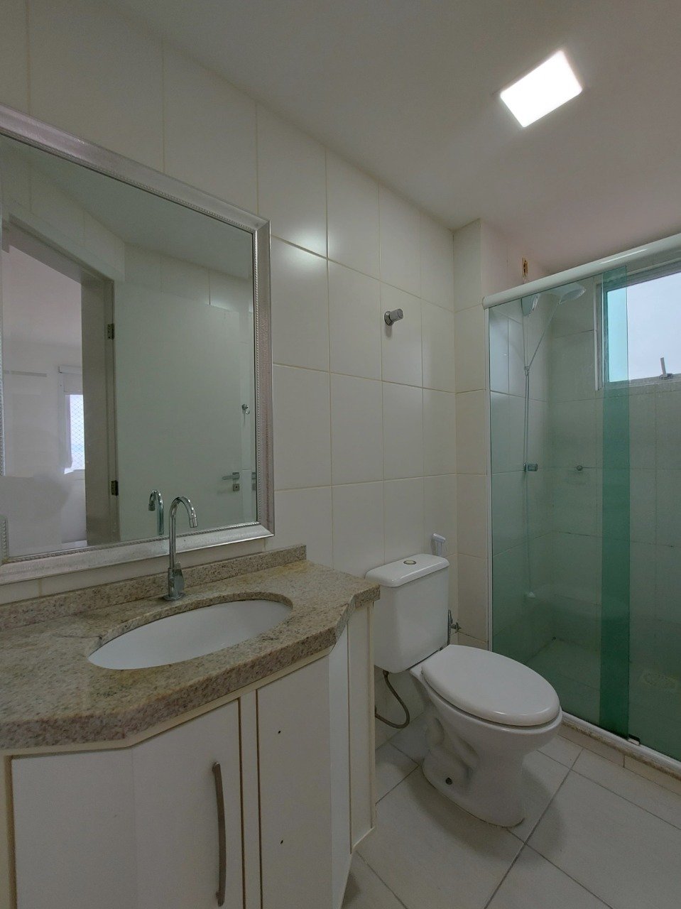 Apartamento à venda no Costeira do Pirajubaé: 