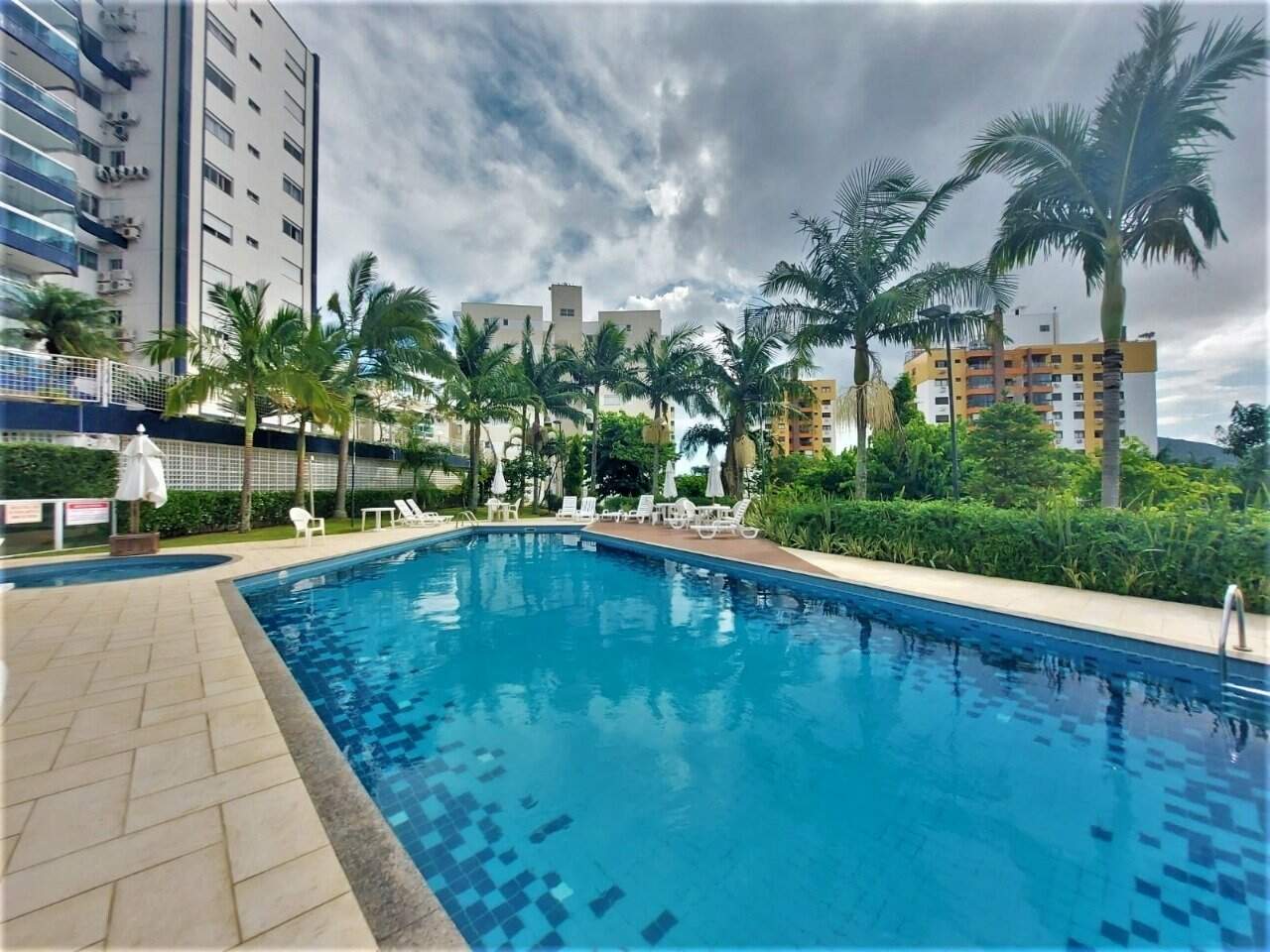 Apartamento à venda no Itacorubi: