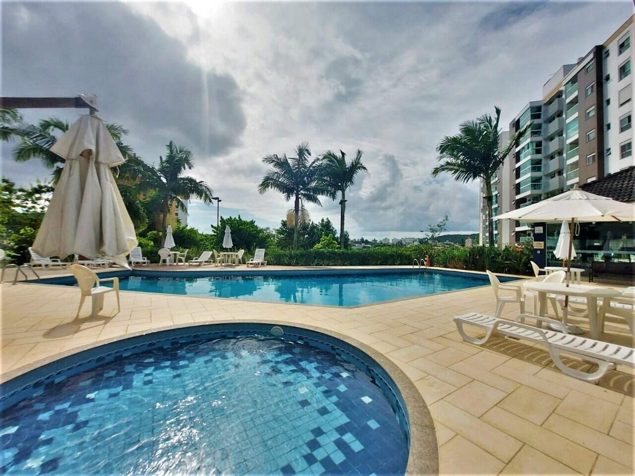 Apartamento à venda no Itacorubi: