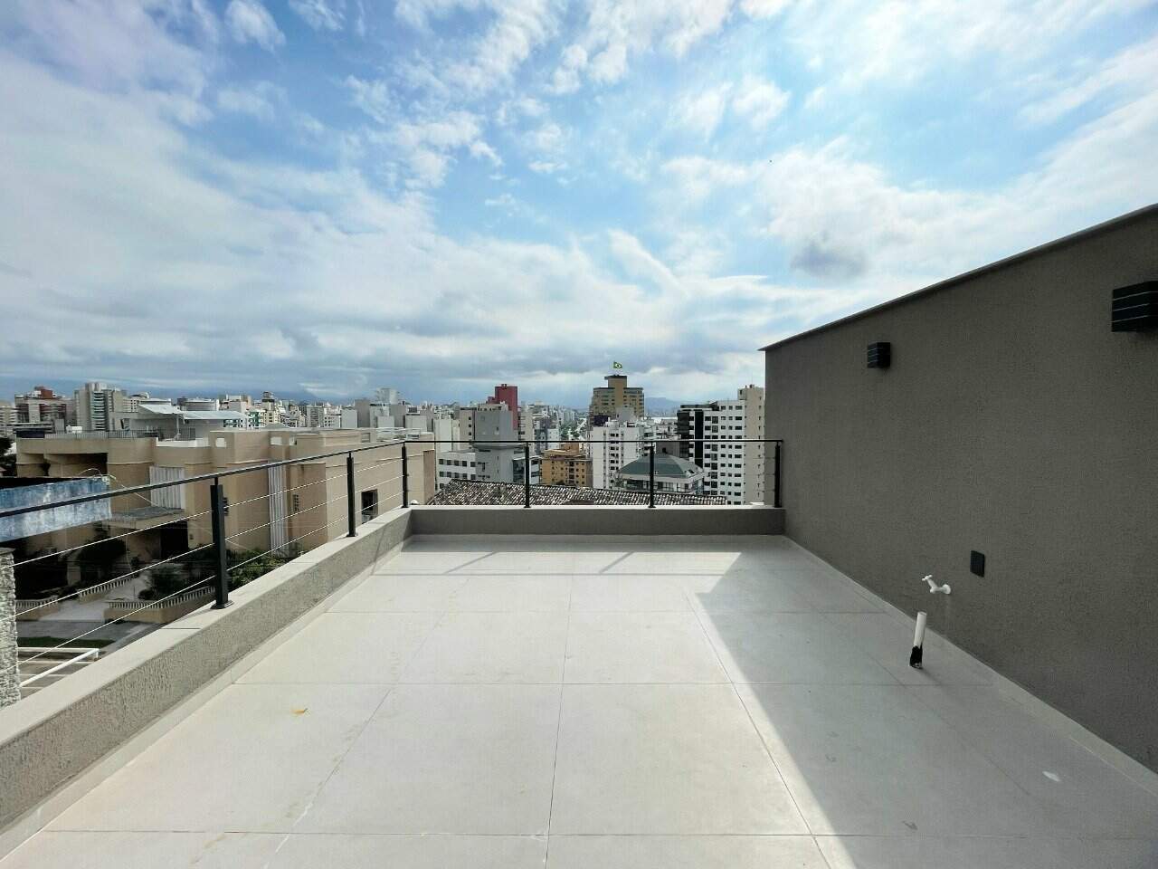 Casa à venda no Centro: 