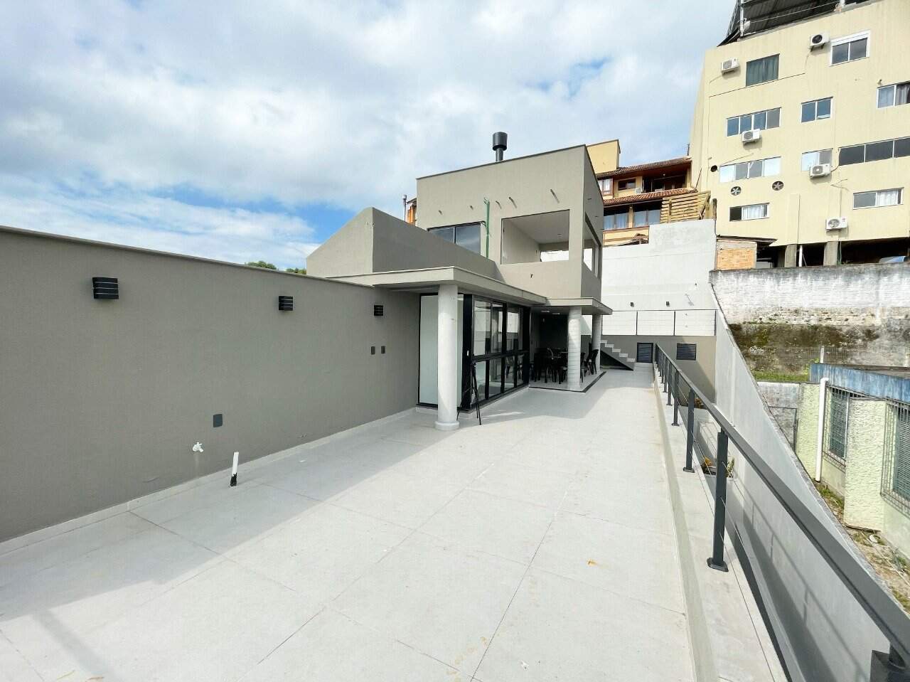 Casa à venda no Centro: 
