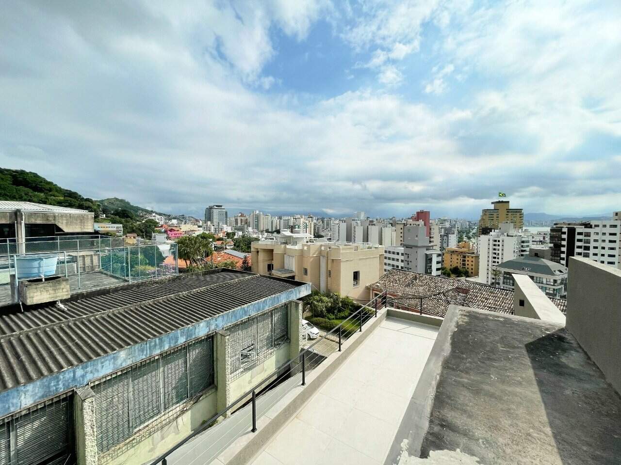 Casa à venda no Centro: 