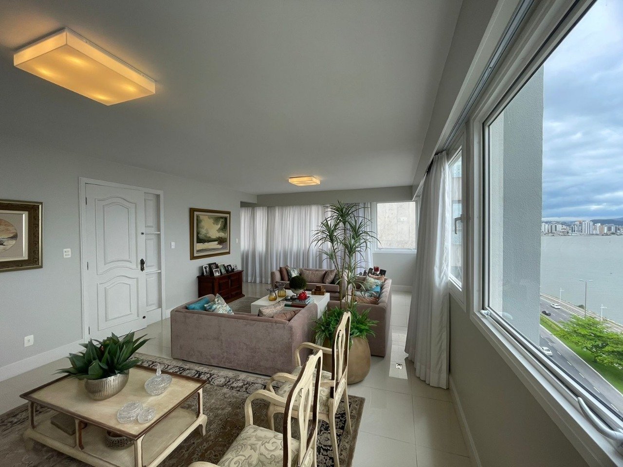 Cobertura duplex à venda no Centro: 