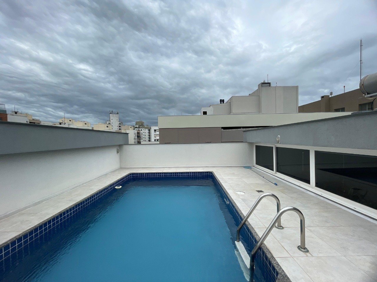 Cobertura duplex à venda no Centro: 