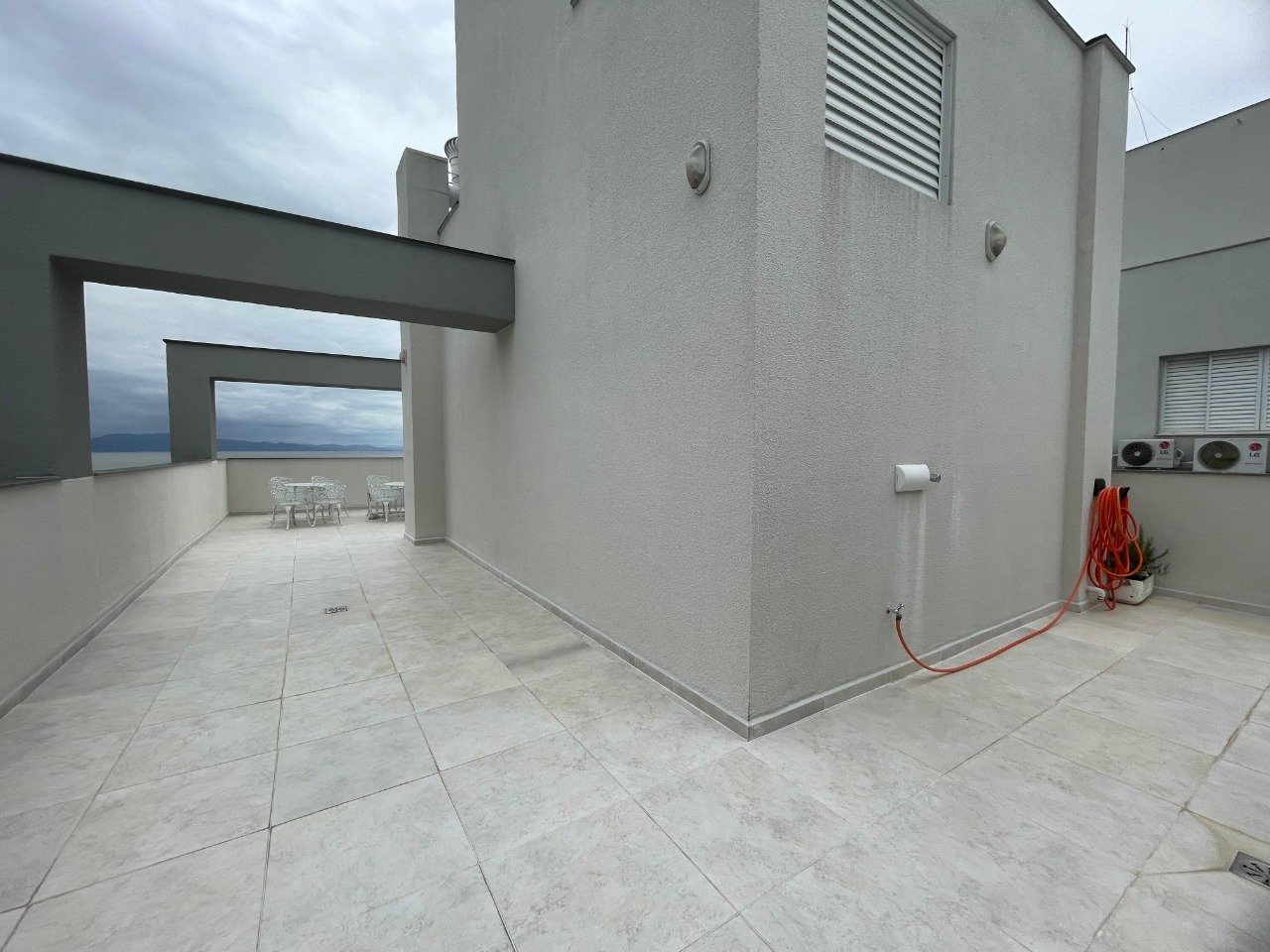 Cobertura duplex à venda no Centro: 