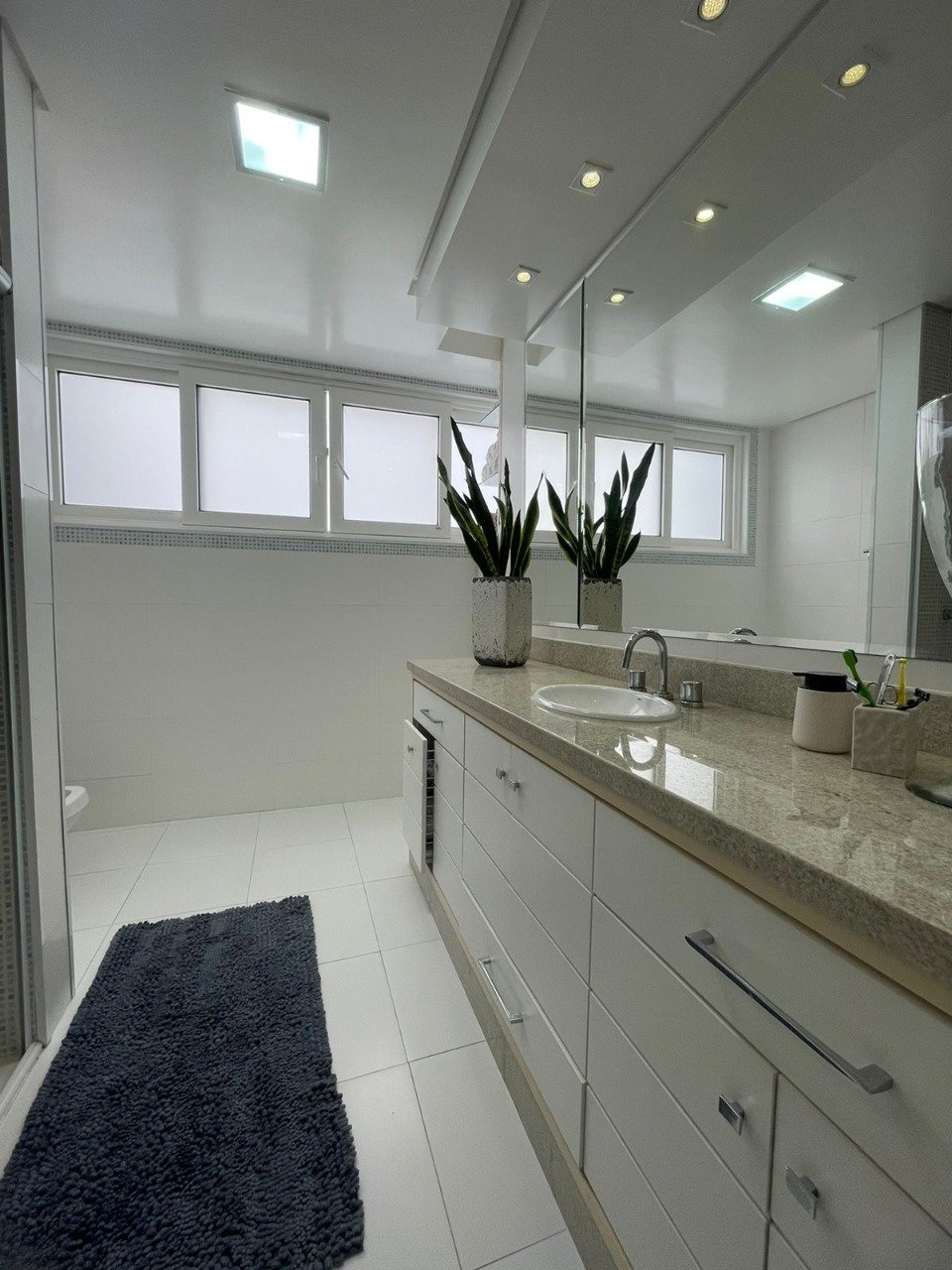 Cobertura duplex à venda no Centro: 