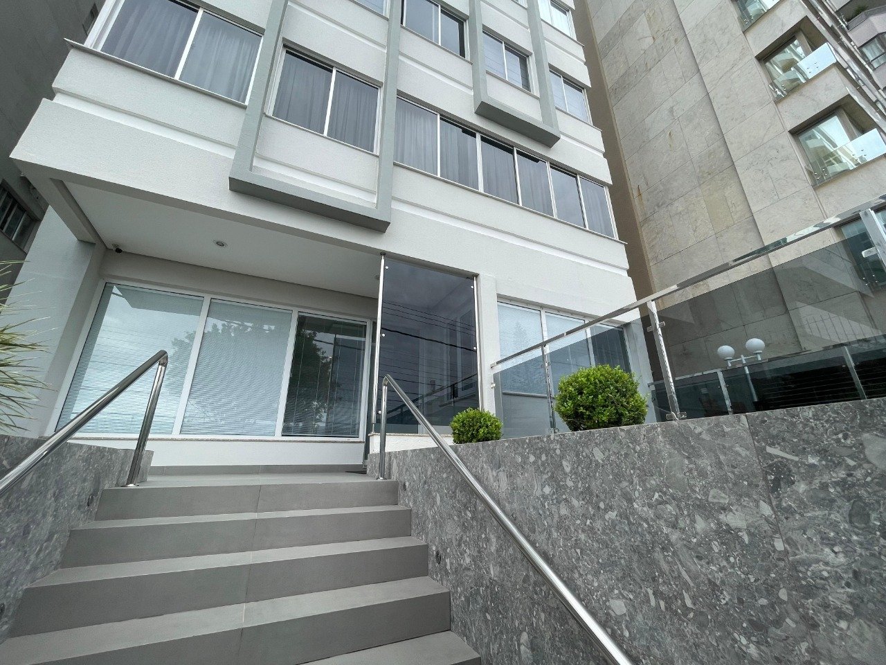 Cobertura duplex à venda no Centro: 