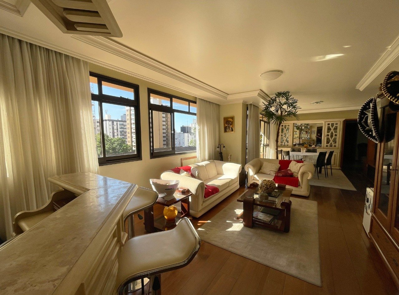 Apartamento à venda no Centro: 