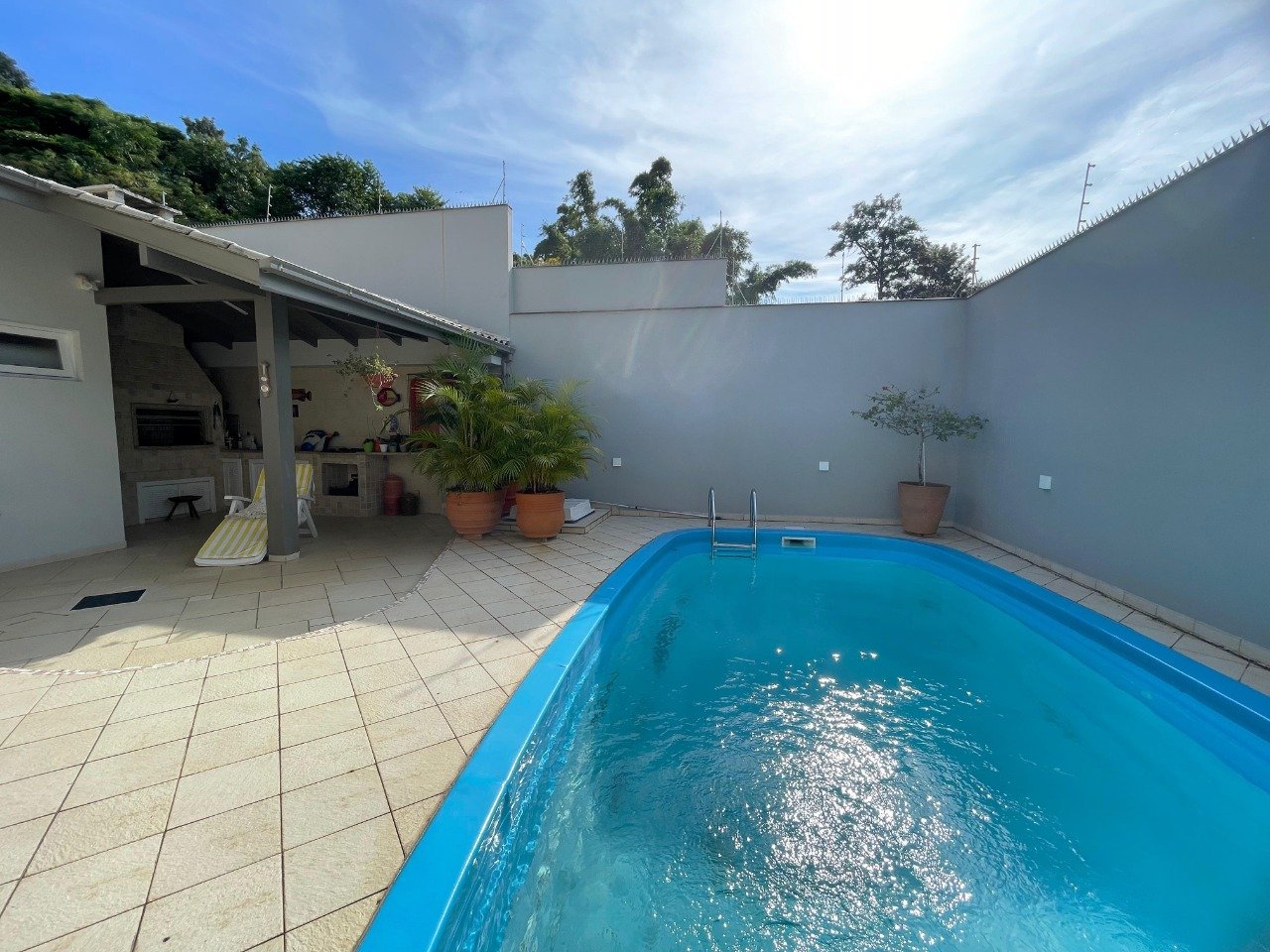 Casa à venda no Corrego Grande: 