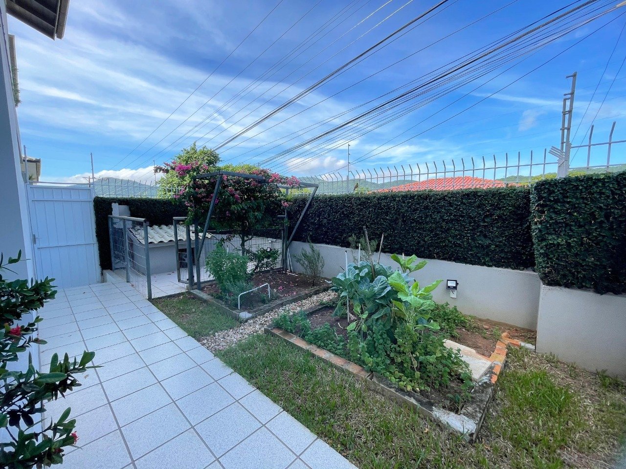 Casa à venda no Corrego Grande: 