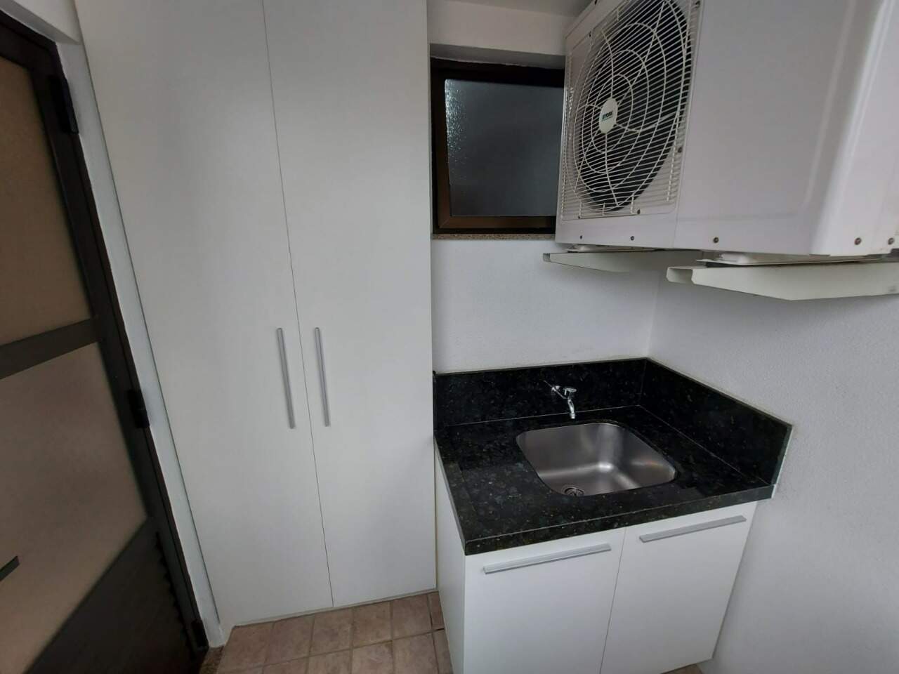 Apartamento para aluguel no Centro: 
