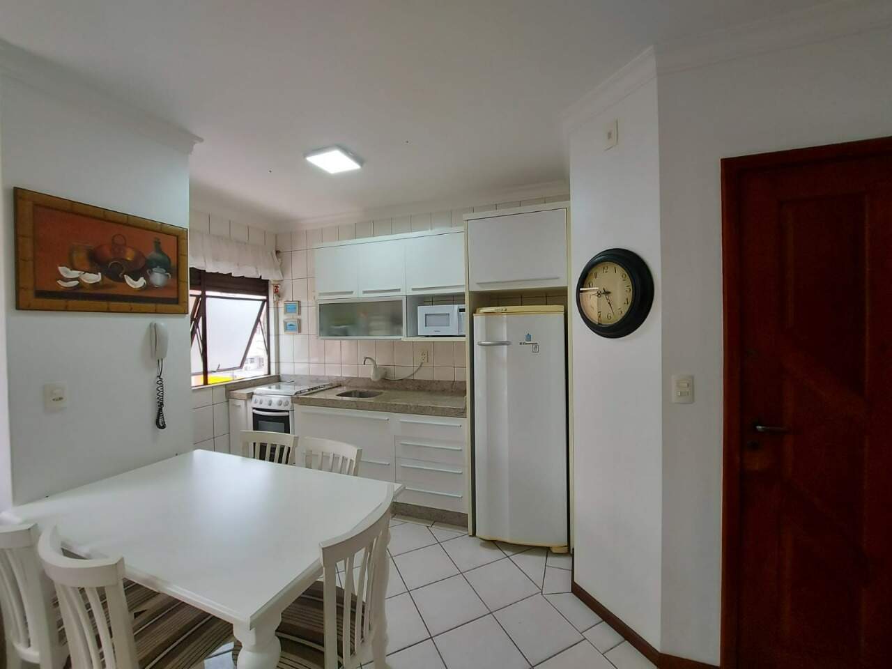 Apartamento para aluguel no Centro: 