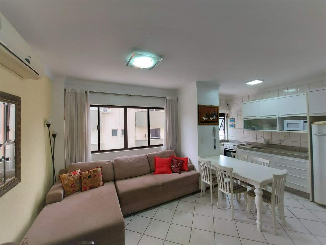Apartamento para aluguel no Centro: 