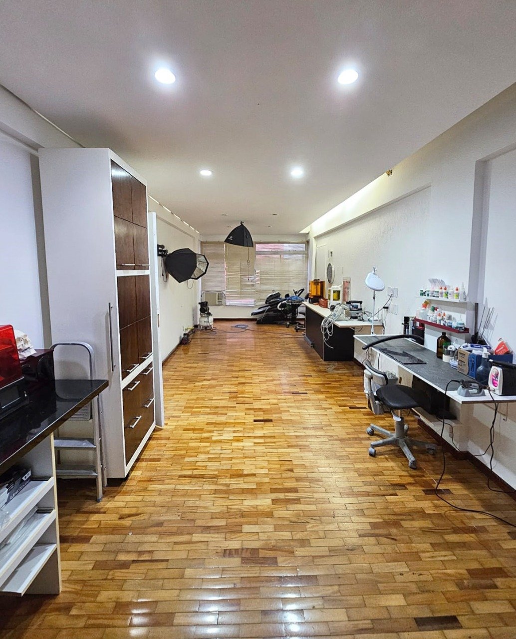 Salas/Conjuntos à venda no Centro: 