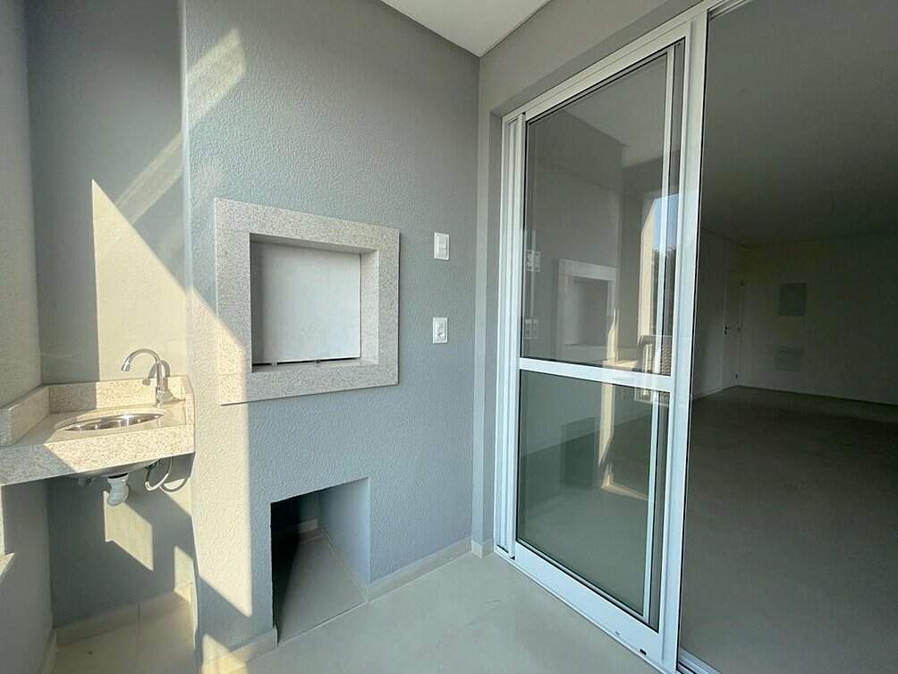 Apartamento à venda no Capoeiras: 