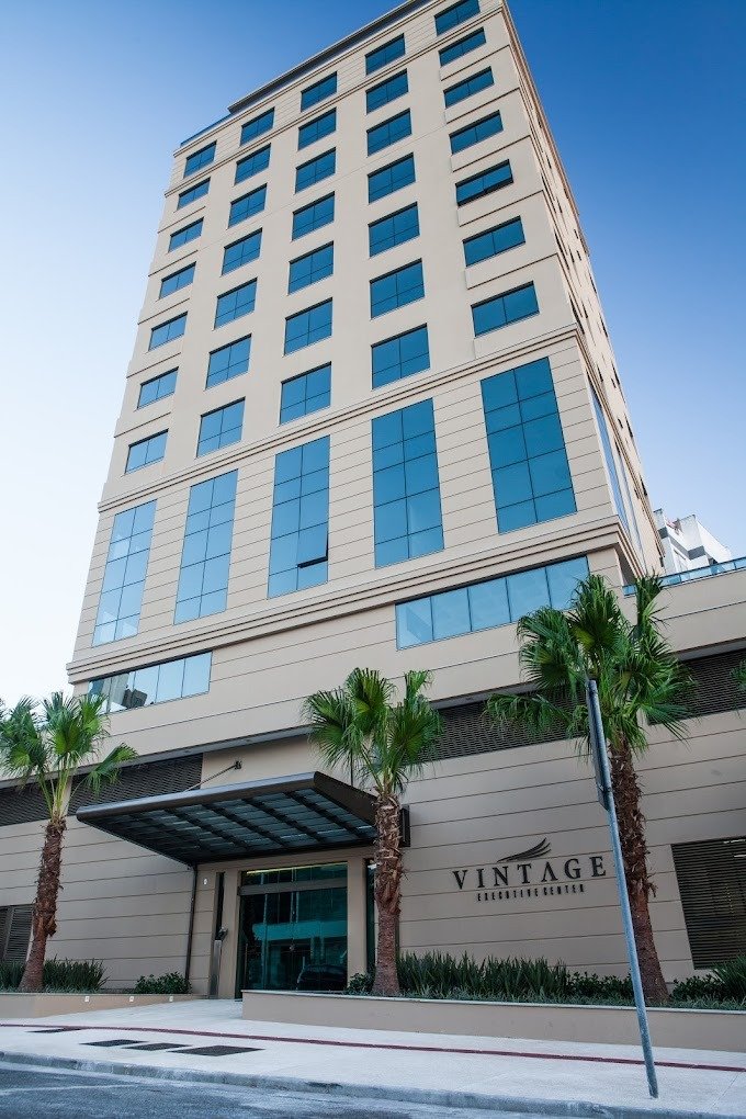 Salas/Conjuntos à venda no Centro: