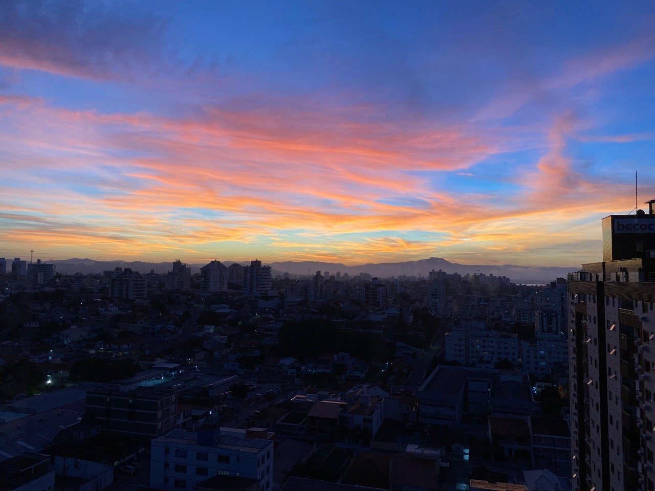 Apartamento à venda no Estreito: 