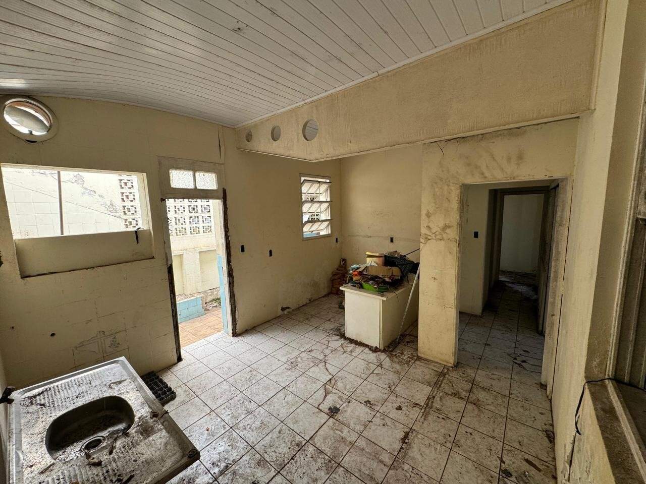 Casa à venda no Centro: