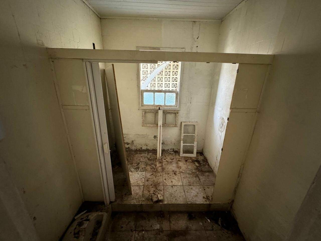 Casa à venda no Centro: