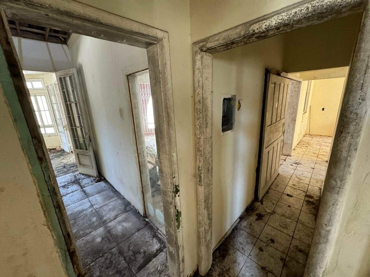 Casa à venda no Centro: