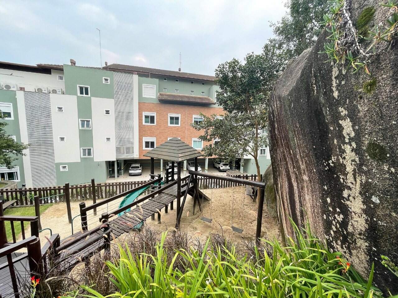 Apartamento à venda no Cacupe: 