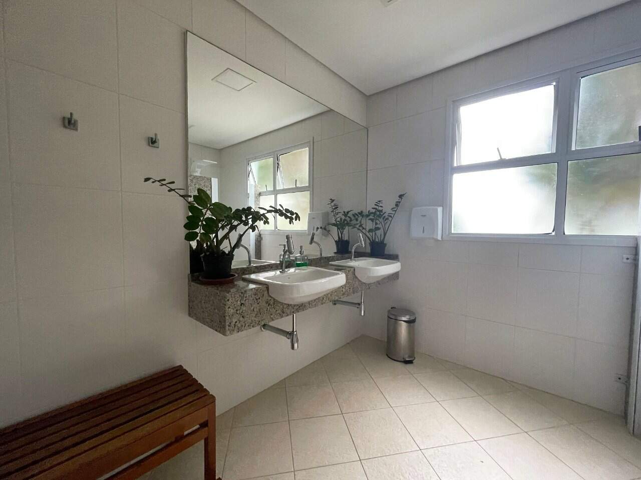 Apartamento à venda no Cacupe: 