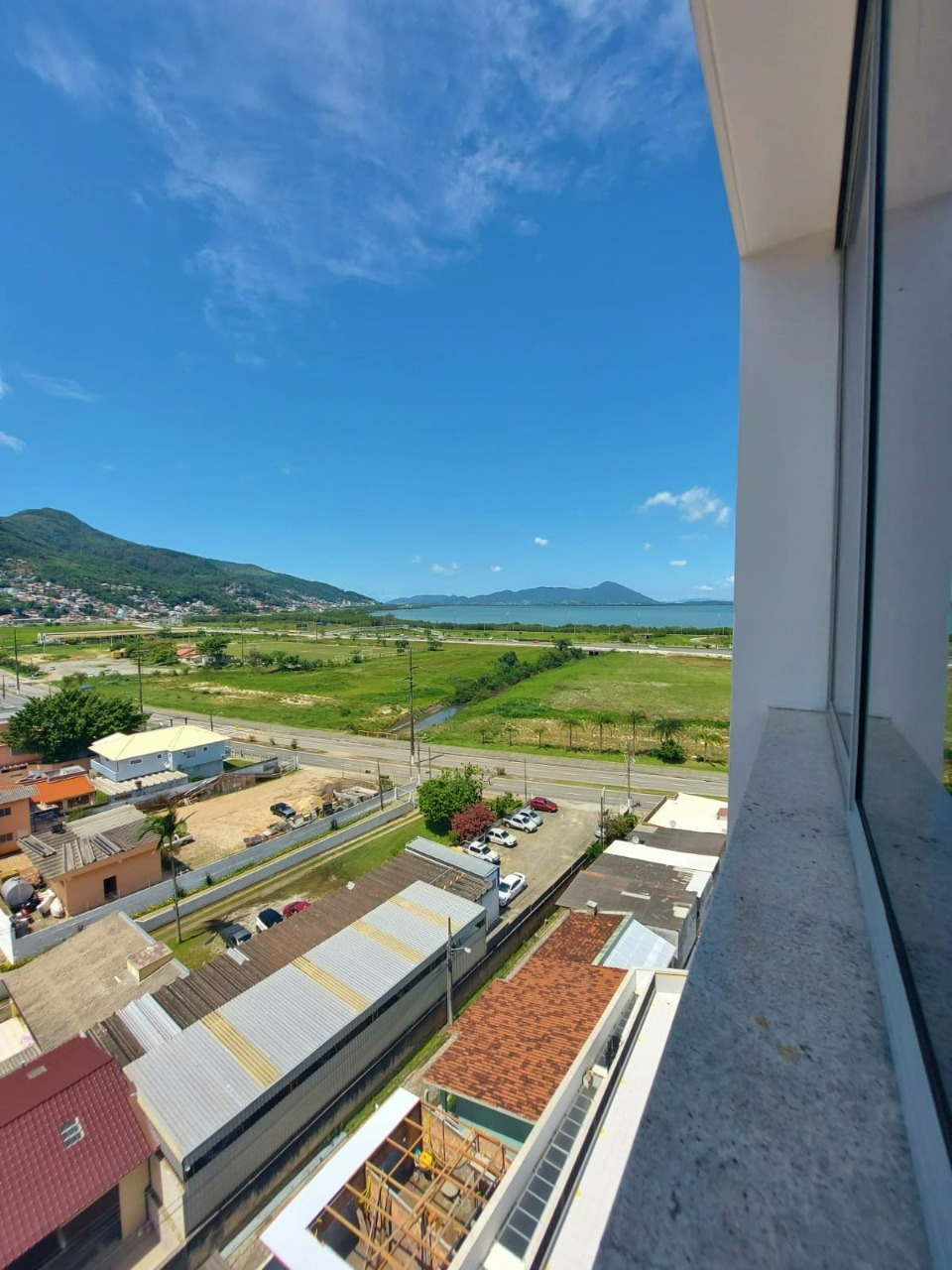 Salas/Conjuntos para aluguel no Saco Dos Limoes: 