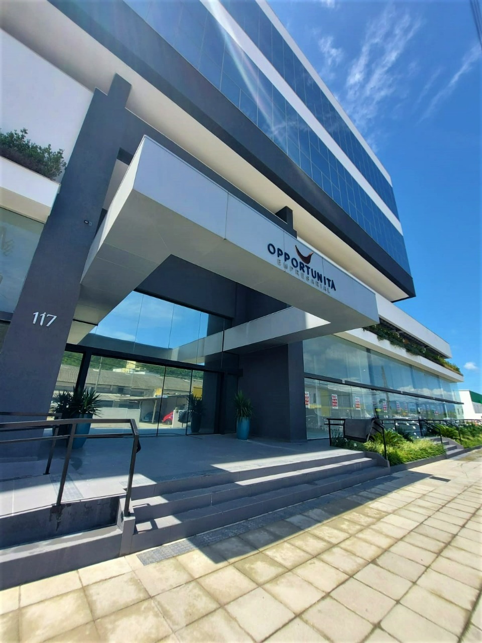 Salas/Conjuntos para aluguel no Saco Dos Limoes: 