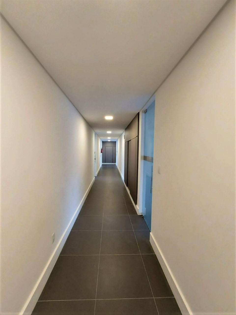 Salas/Conjuntos para aluguel no Saco Dos Limoes: 