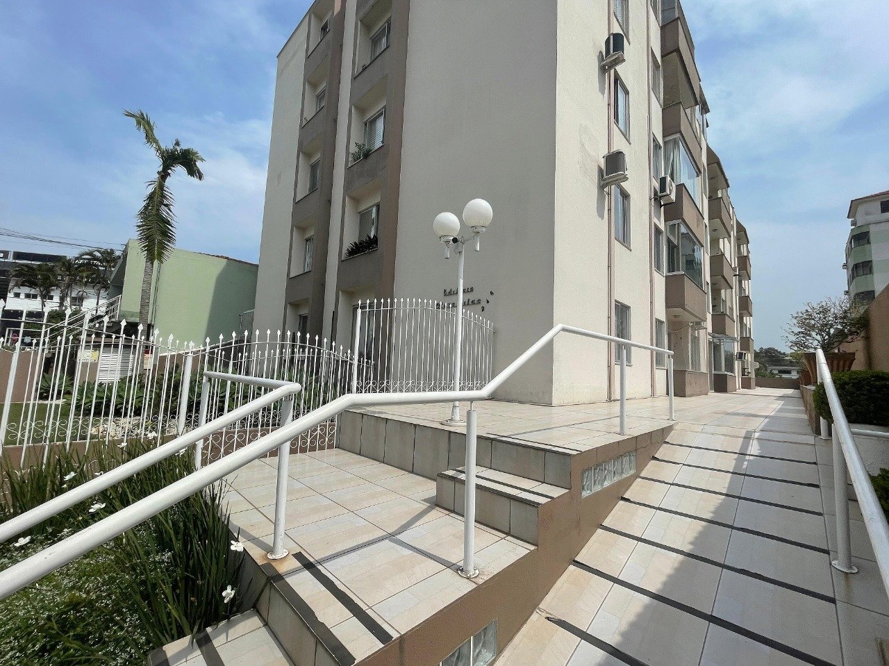 Cobertura à venda no Canto: 