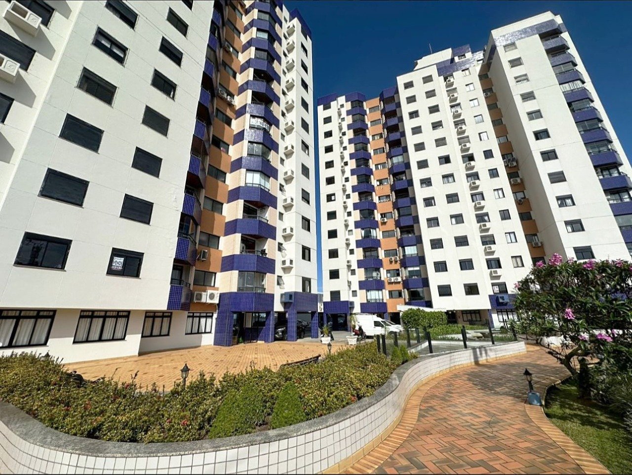 Apartamento à venda no Estreito: 