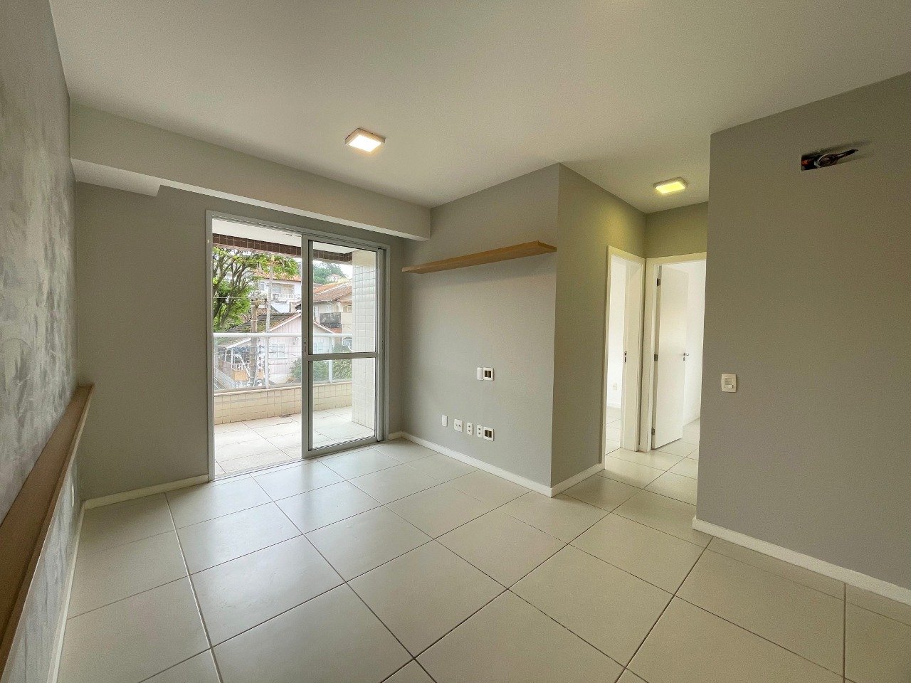 Apartamento à venda no Coqueiros: 