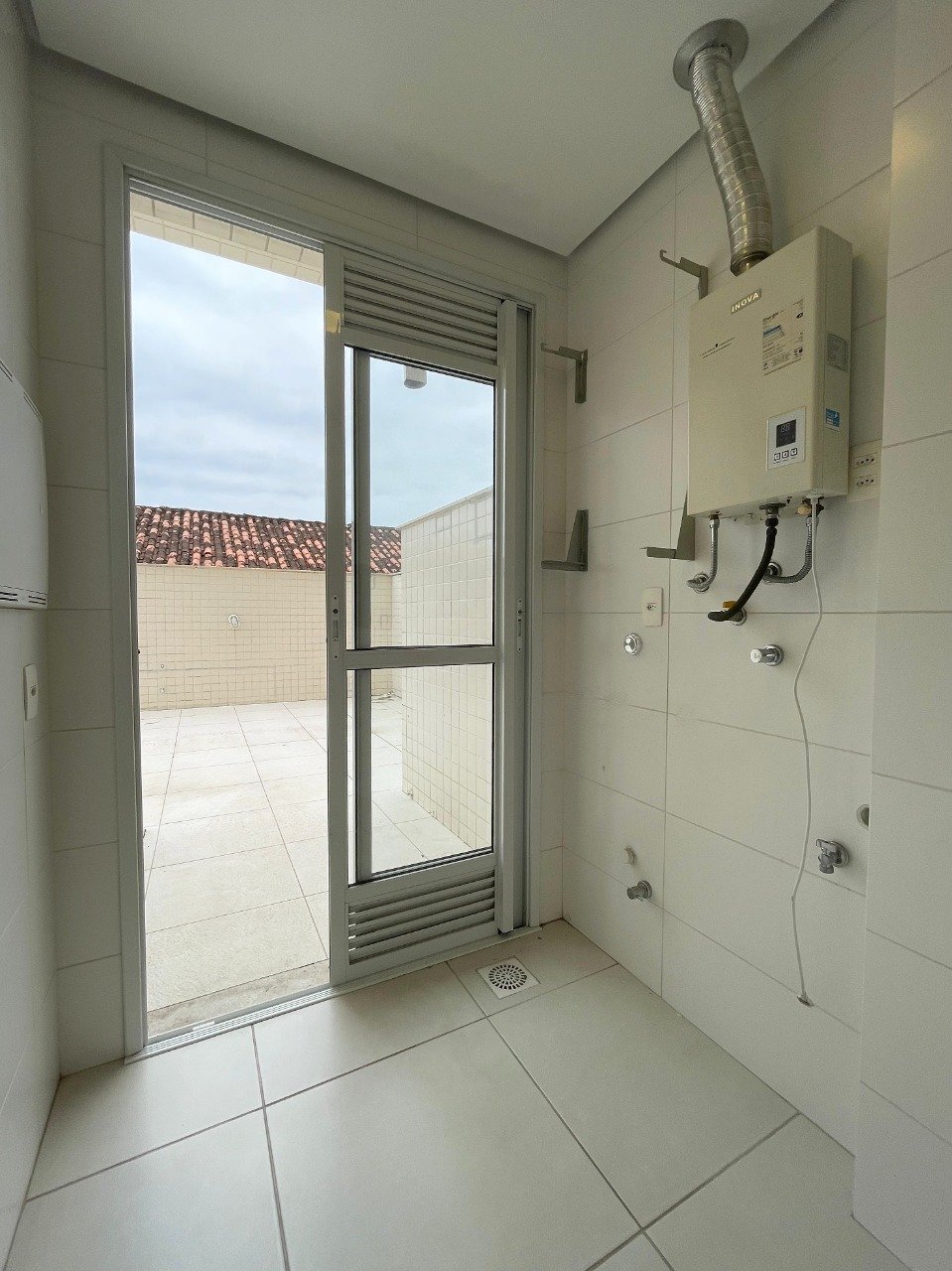 Apartamento à venda no Coqueiros: 