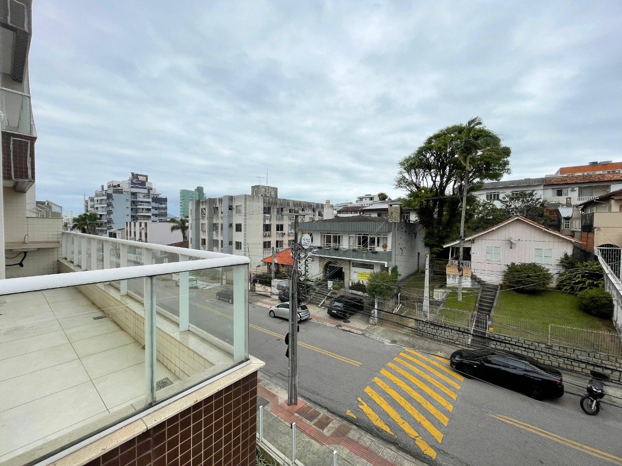 Apartamento à venda no Coqueiros: 