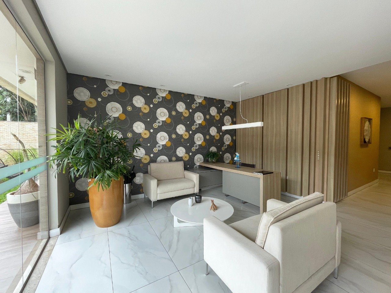 Apartamento à venda no Coqueiros: 