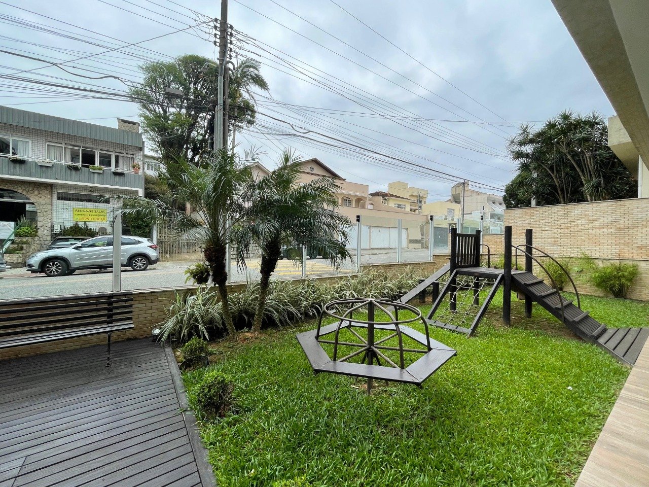 Apartamento à venda no Coqueiros: 