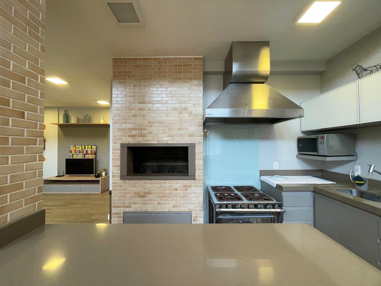 Apartamento à venda no Coqueiros: 