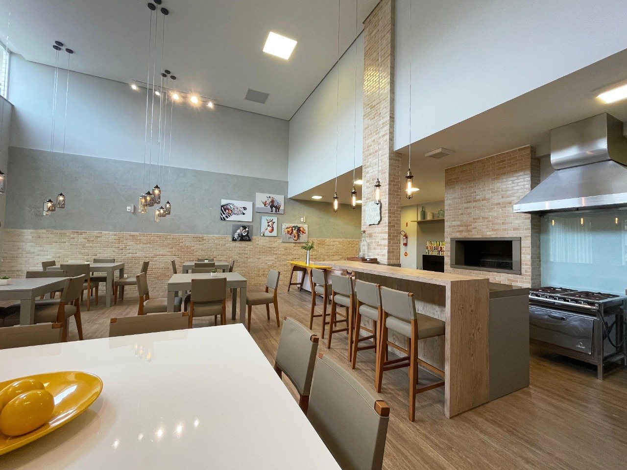 Apartamento à venda no Coqueiros: 