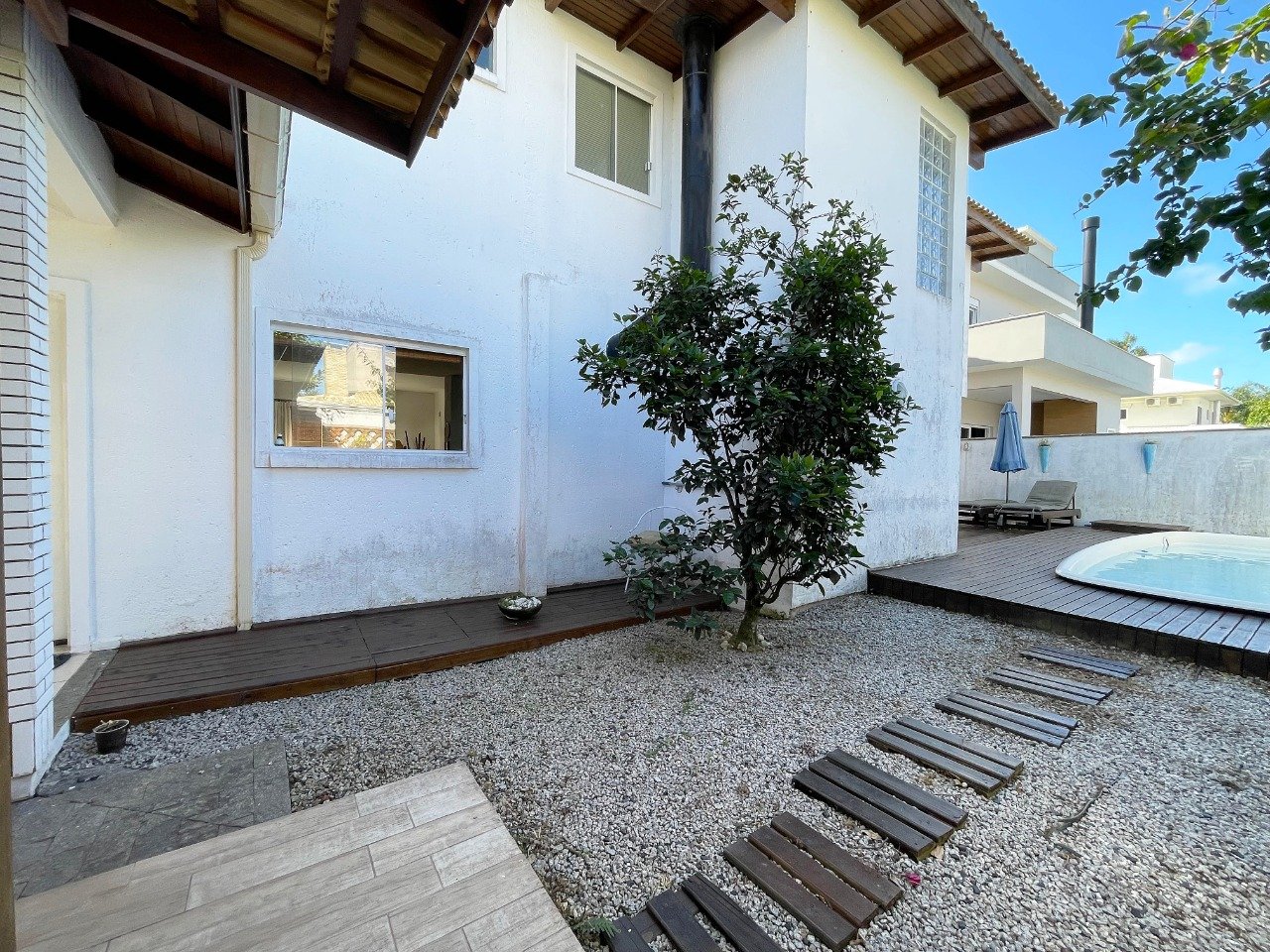 Casa em Condomínio à venda no Cachoeira Do Bom Jesus: 
