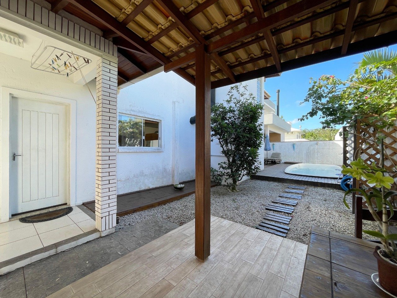 Casa em Condomínio à venda no Cachoeira Do Bom Jesus: 