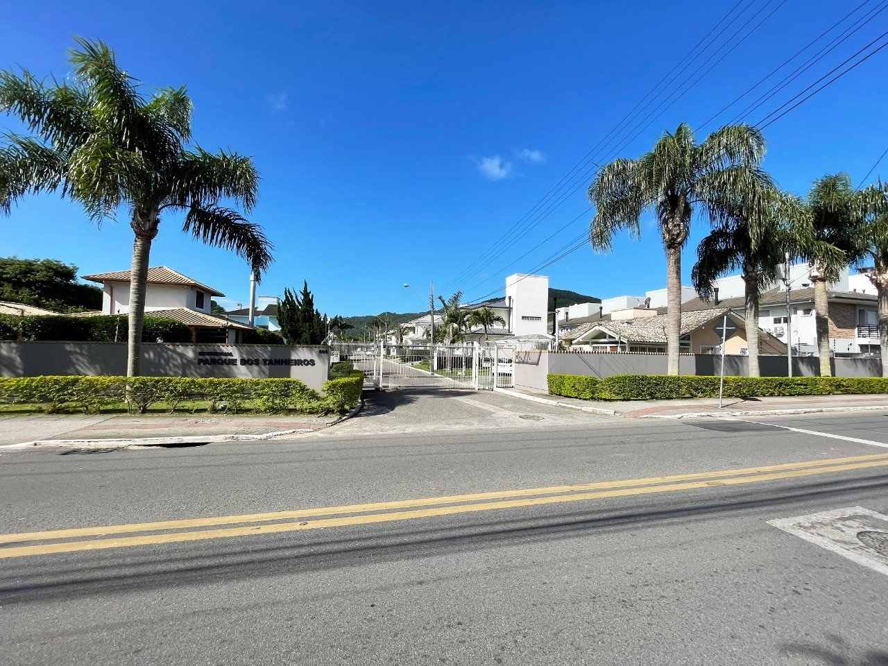 Casa em Condomínio à venda no Cachoeira Do Bom Jesus: 