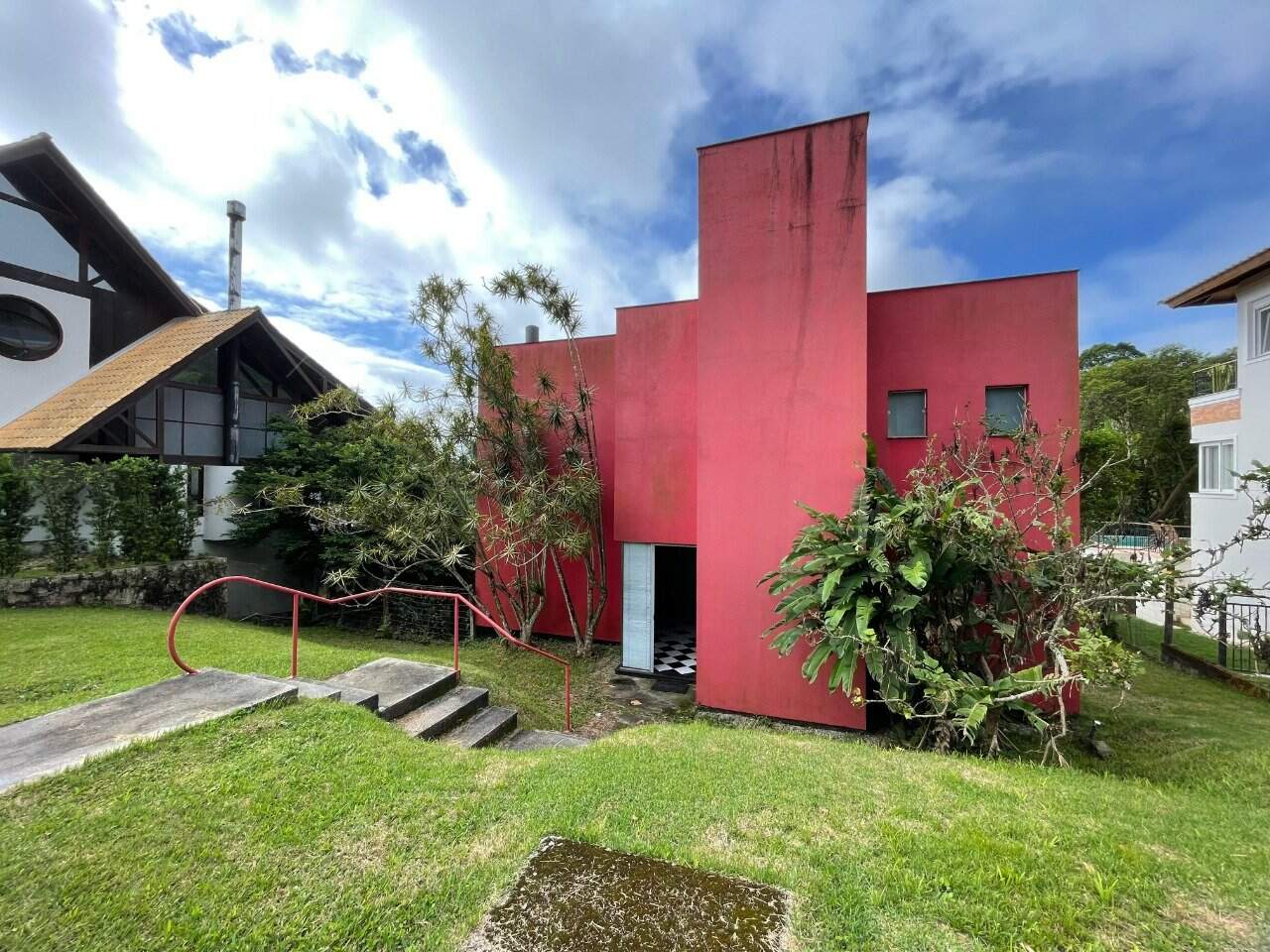 Casa em Condomínio à venda no Cacupe: 