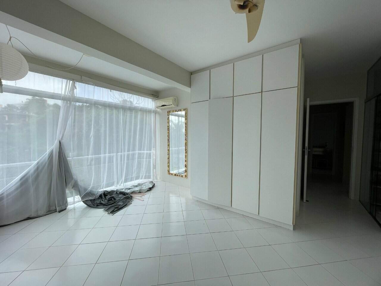 Casa em Condomínio à venda no Cacupe: 