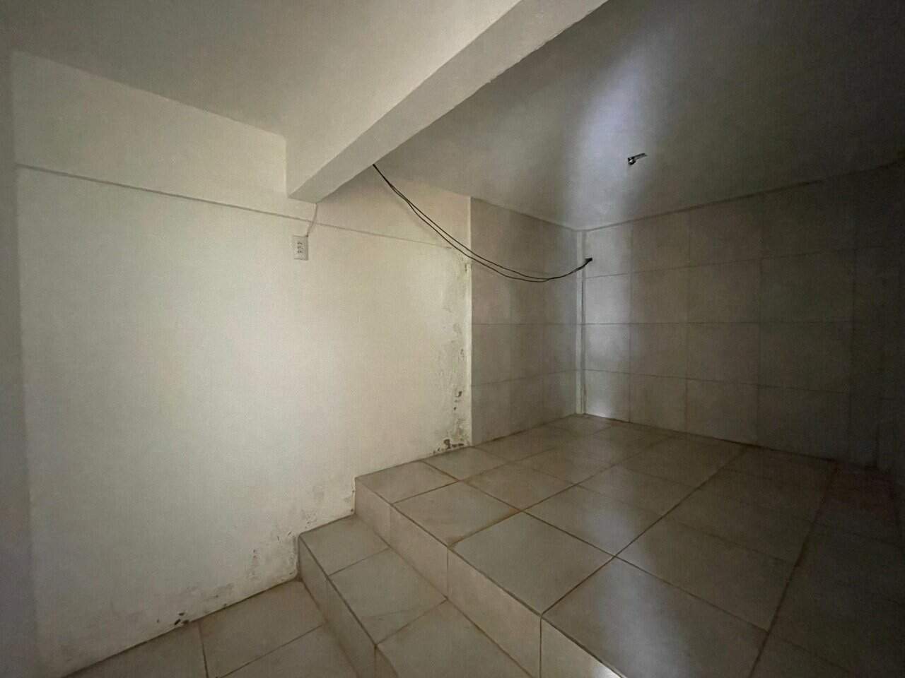 Casa em Condomínio à venda no Cacupe: 